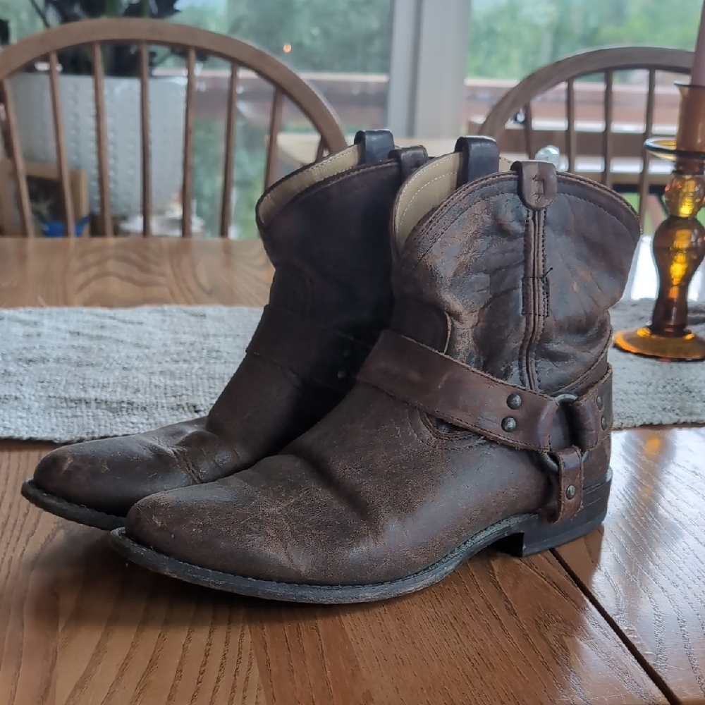 Frye Harness Cowboy Boots